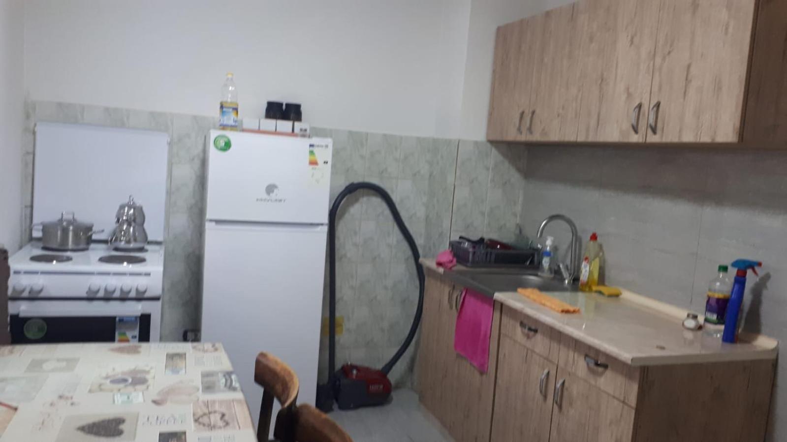 Makedonyada Kiralik Ev Ve Arac Hizmeti Ile Birlikte Apartment Skopje Ngoại thất bức ảnh